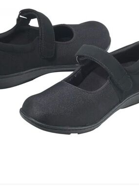 Aetrex Black Mary Jane Flat with Strap